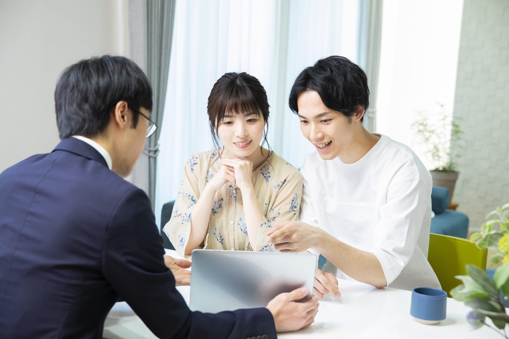 20代でライフスタイル別に見る生命保険の選び方